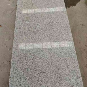 蚌埠芝麻白光面毛板