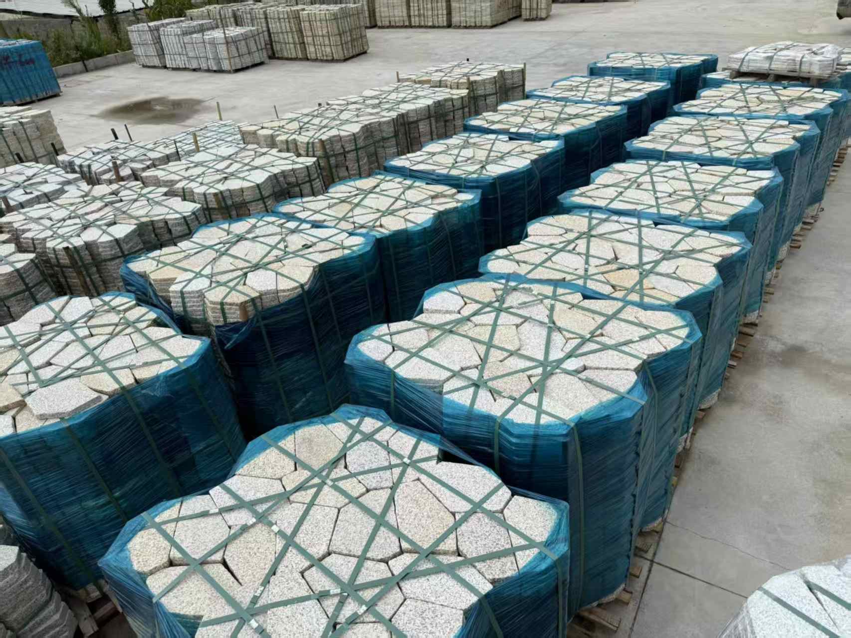 蚌埠黄金麻冰裂纹 碎拼