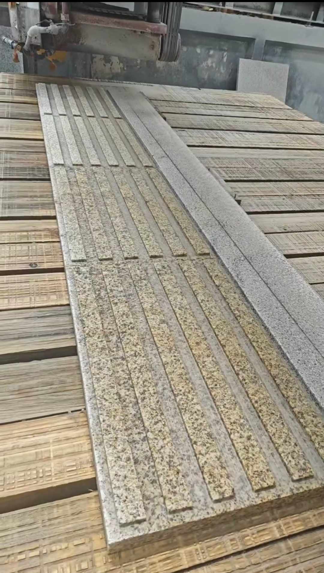 蚌埠黄金麻盲道石 盲条