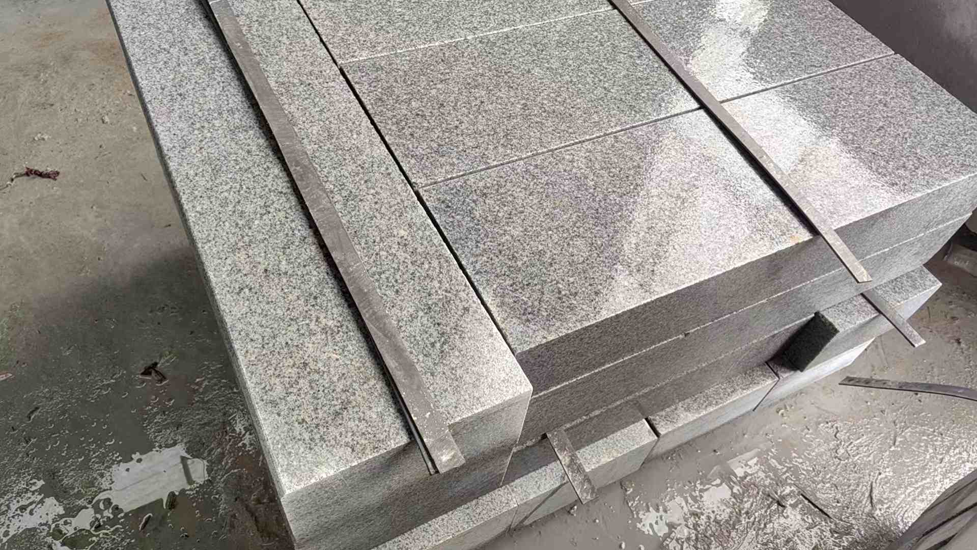 蚌埠芝麻灰 芝麻白 路牙石 路侧石 马路牙子